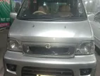 Toyota Noah Sparky 2000