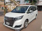 Toyota Noah square push start 2018