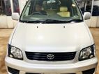 Toyota Noah SR 40 2001