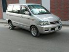 Toyota Noah SR40 SuperExtralimo 2001