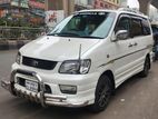 Toyota Noah Sunroof 2000