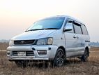 Toyota Noah Super Star Limo 2000