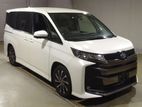 Toyota Noah SZ HYB 4 POINT 2022