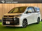 Toyota Noah Sz HYB 4.5 pt 2022