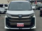 Toyota Noah SZ PACKAGE 2023