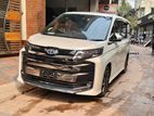 Toyota Noah SZ PACKAGE NEW SHAPE 2022