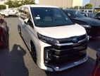 Toyota Noah SZ Pearl 4.5/33k km 2023