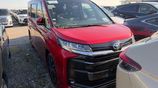 Toyota Noah SZ PKG RED FULL LOAD 2022
