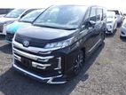 Toyota Noah SZPkg-signaturegrill 2023