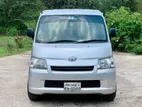 Toyota Noah Townace 2010