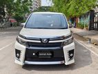 Toyota Noah voxy with sunroof 2014