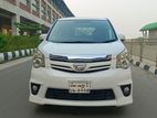 Toyota Noah With 7 Seater 2012