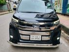 Toyota Noah WXB Non-Hybrid 2018