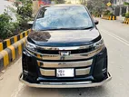 Toyota Noah WXB OCTANE PUSH 2019