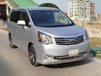 Toyota Noah X-2 DOOR POWER 2010