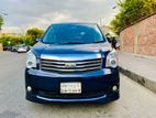 Toyota Noah X 2 Door power 2011