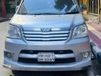 Toyota Noah X 2002