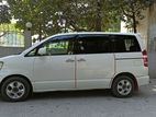 Toyota Noah X 2002