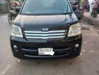 Toyota Noah x 2003