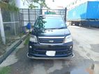 Toyota Noah x 2003