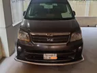 Toyota Noah x 2003