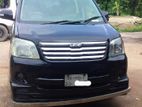 Toyota Noah x 2003