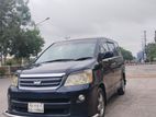 Toyota Noah x 2004