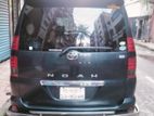 Toyota Noah ` 2004