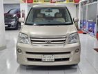 Toyota Noah X 2004