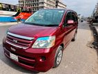 Toyota Noah X 2005
