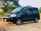 Toyota Noah ` 2005