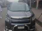 Toyota Noah X 2008