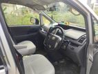 Toyota Noah x 2010