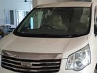 Toyota Noah X 2011