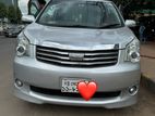 Toyota Noah x 2013