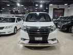 Toyota Noah X 2015