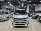 Toyota Noah X 2019