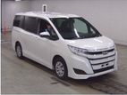 Toyota Noah x 2020