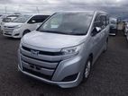 Toyota Noah X 2020