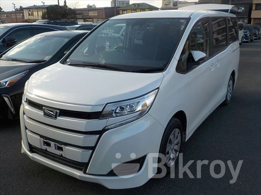Toyota Noah X 2021 for Sale in Baridhara | Bikroy