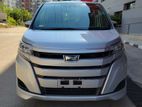 Toyota Noah x 2021