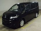 Toyota Noah X 2022