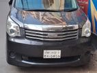 Toyota Noah X Double Auto Door 2013