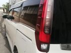 Toyota Noah X hybrid 2014