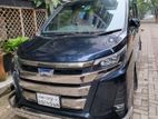 Toyota Noah x hybrid 2018