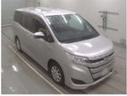 Toyota Noah X HYBRID 2019