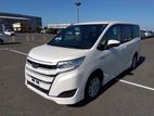 Toyota Noah X hybrid 2019