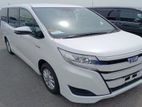 Toyota Noah X hybrid 2019