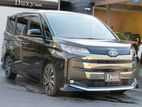 Toyota Noah x hybrid 2020