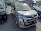 Toyota Noah X Hybrid New Shape 2022